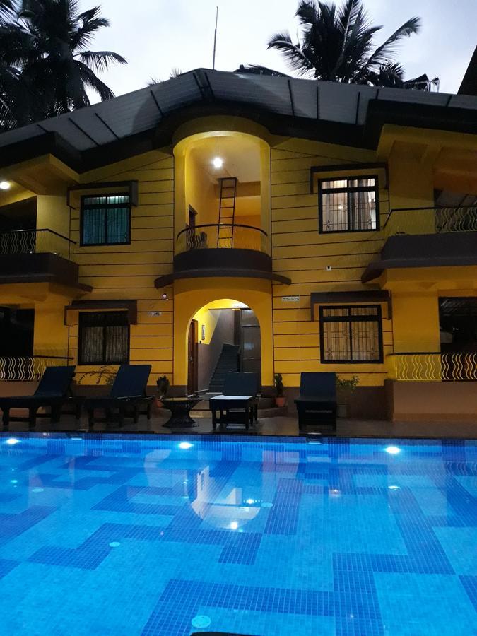 Aurita Holiday Homes Candolim Bagian luar foto